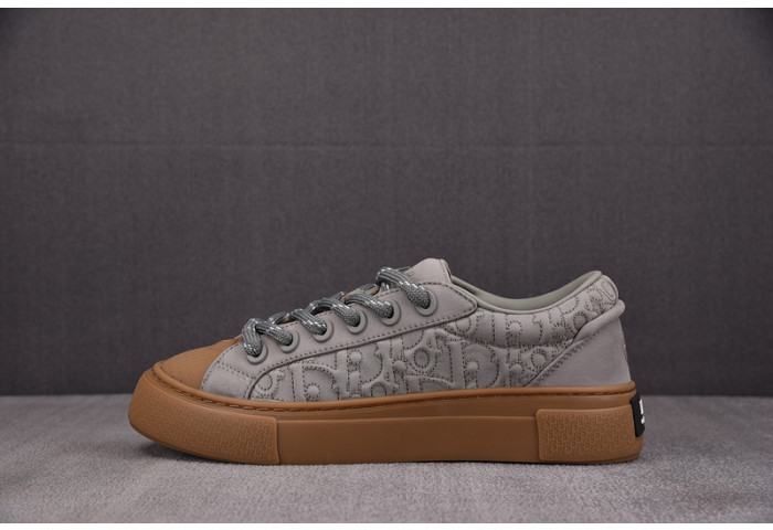 D1OR B33 Sneakers