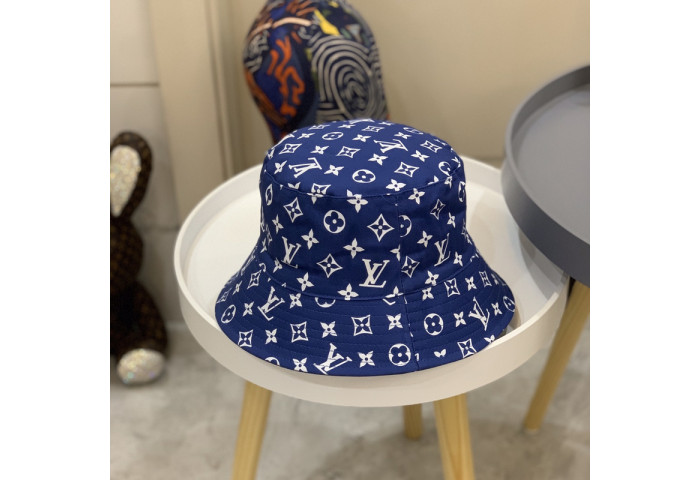 L1VV Hat