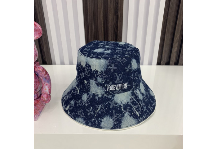 L1VV Hat