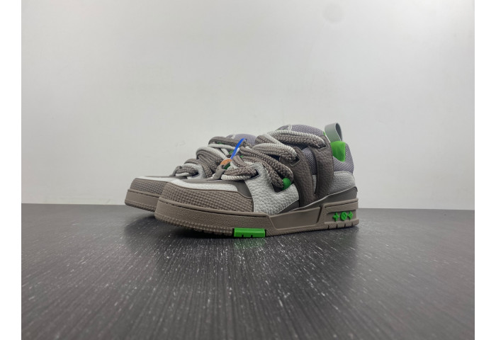 L1VV TRAINER