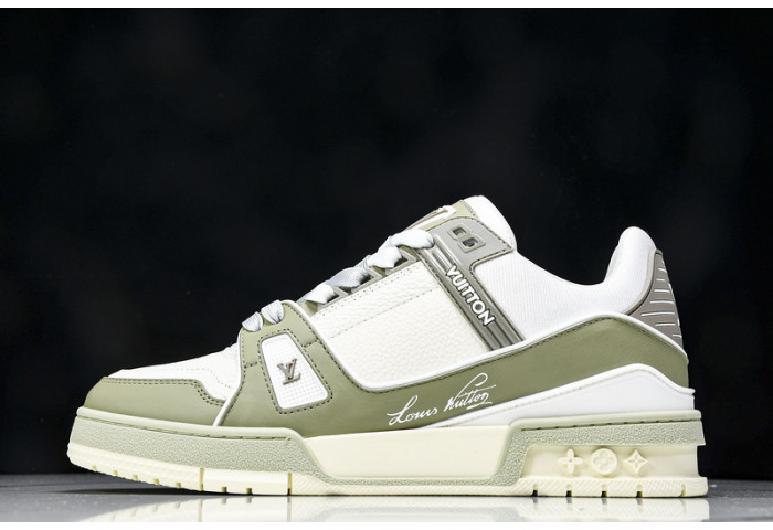 L1VV TRAINER