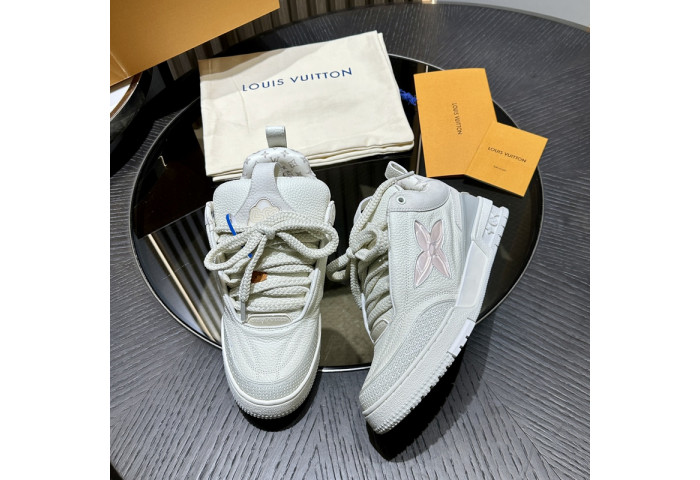 L1VV TRAINER
