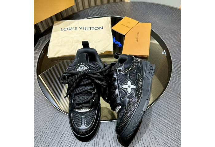 L1VV TRAINER