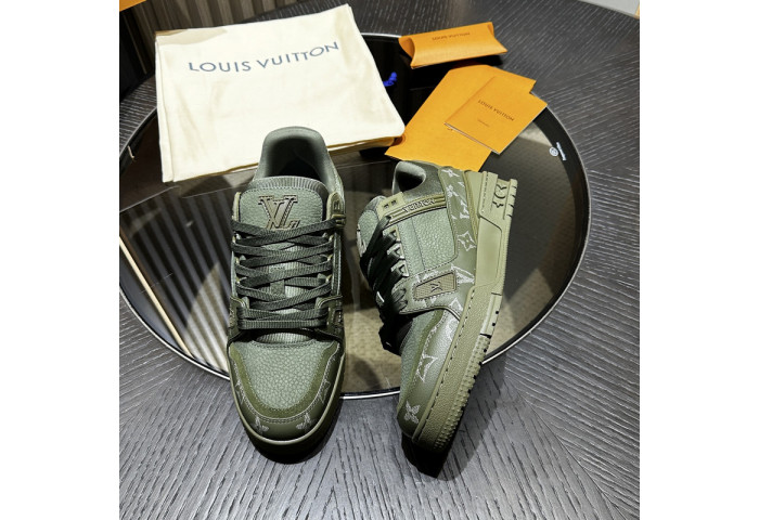 L1VV TRAINER