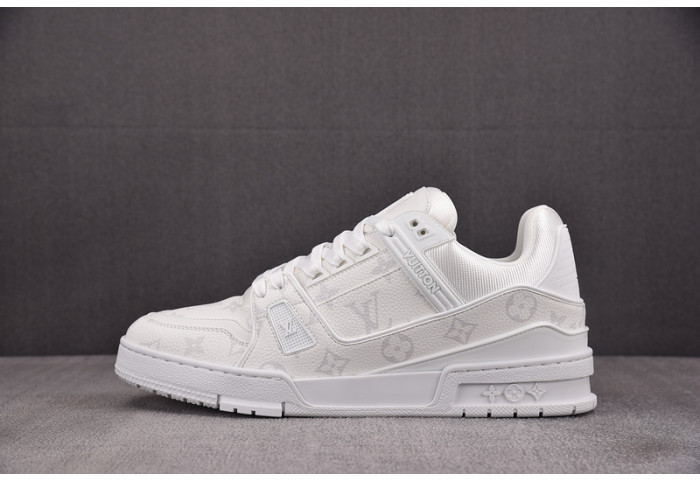 L1VV TRAINER