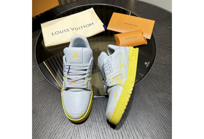 L1VV TRAINER