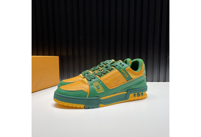 L1VV TRAINER