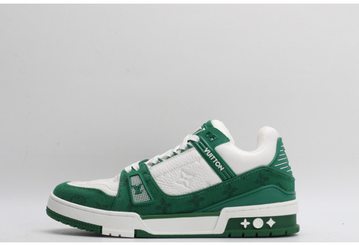 L1VV TRAINER