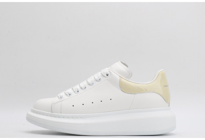 ALEXANDER MCQUEEN Sneaker
