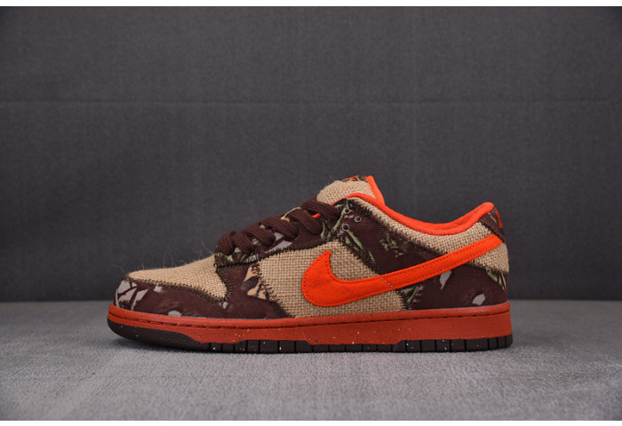 Nike SB Dunk Low Reese Forbes Hunter 304292-281
