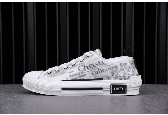 B23 Oblique Sneaker