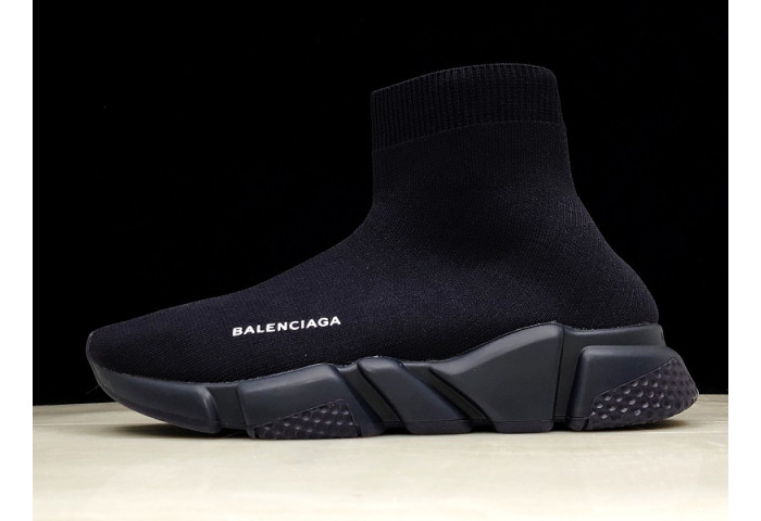 Balen Speed Trainer Sneakers All Black 477280 W05G0 0088