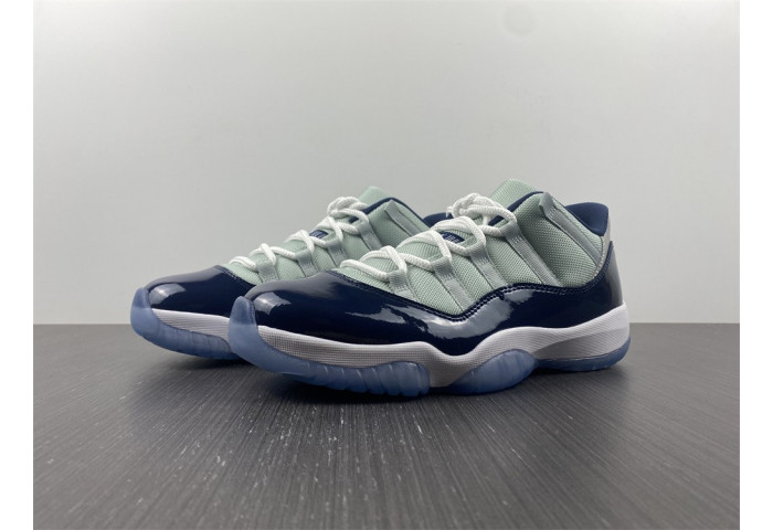 Air Jordan 11 Retro Low Georgetown 528895-007