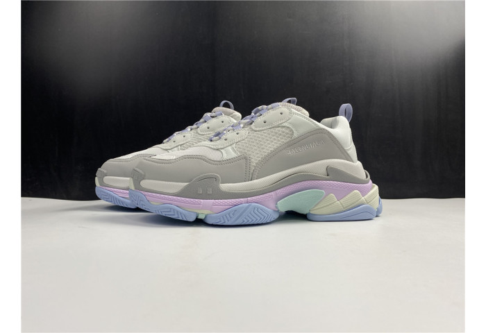 BALEN Triple S Sneaker Makaron 536737 W2FW1 1977