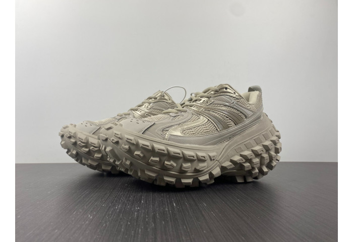 Balen Defender Beige 685613 W2RA 69700