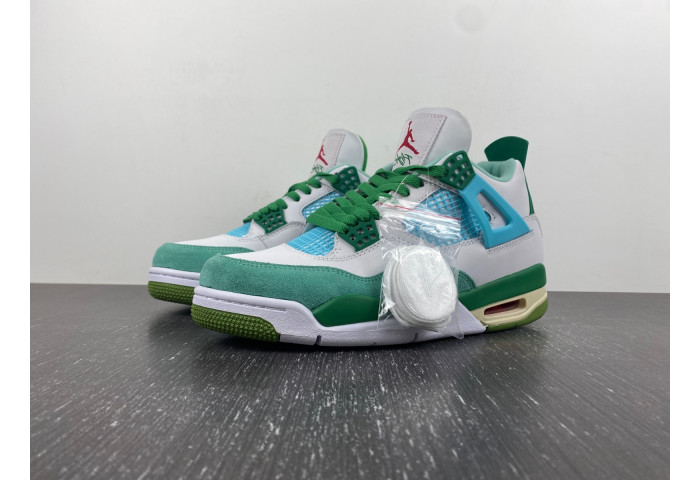 Air Jordan 4 PE SB