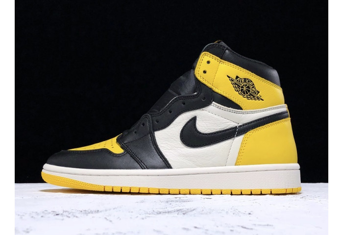 Air Jordan 1 Yellow Toe Black White AR1020-700