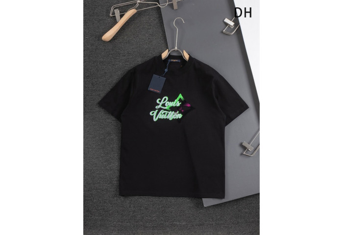 L1vv T-Shirt
