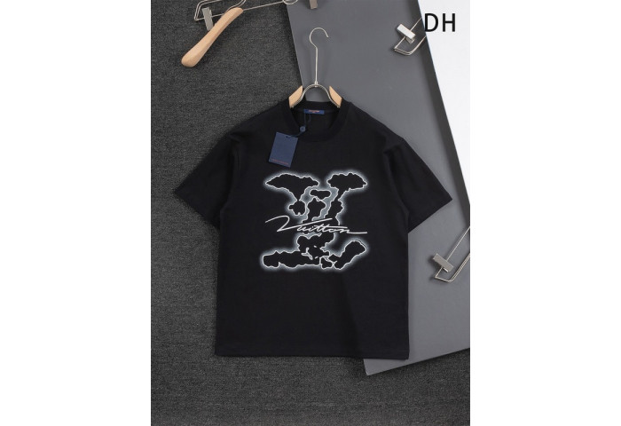 L1vv T-Shirt