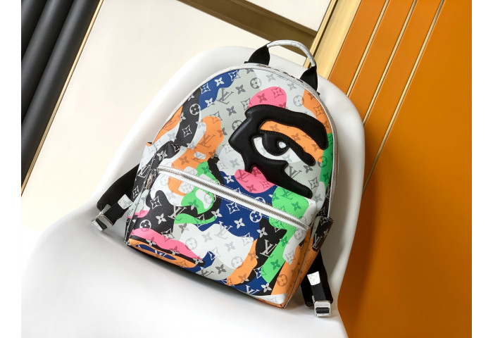 L1VV Backpack