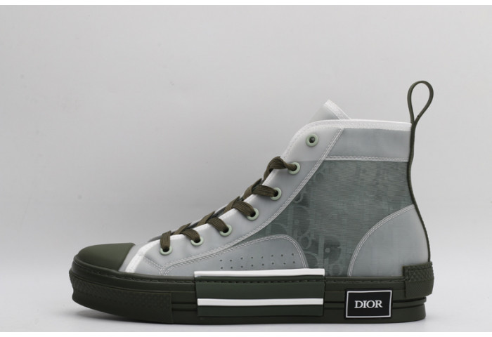 B23 Oblique Sneaker
