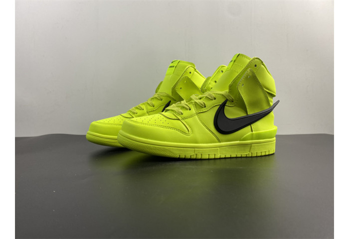 Nike Dunk High AMBUSH Flash Lime CU7544-300