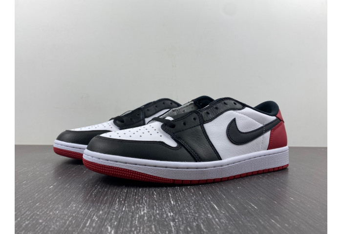 Air Jordan 1 Retro Low OG Black Toe CZ0790-106