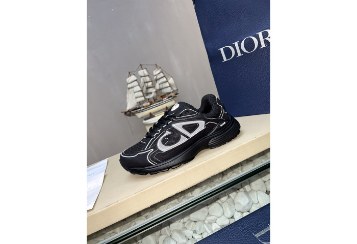 D1OR B30 Sneakers
