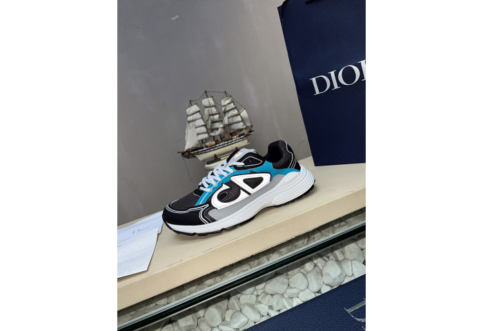 D1OR B30 Sneakers
