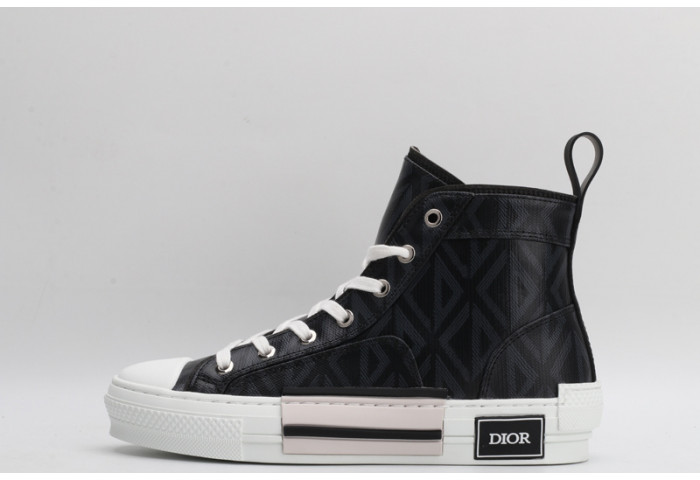 B23 Oblique Sneaker