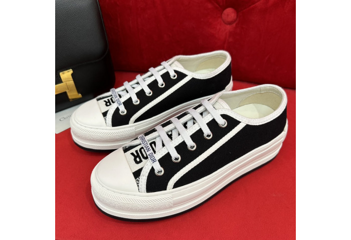 WALK''N'' PLATFORM SNEAKER
