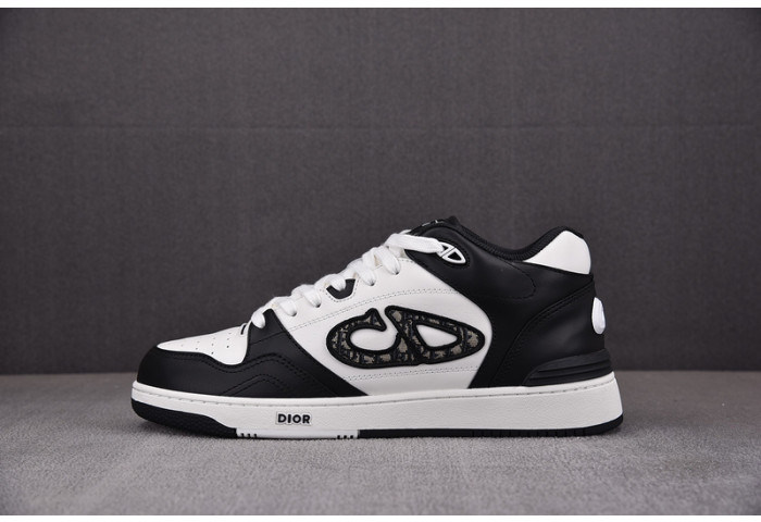 D1OR B57 Shoes