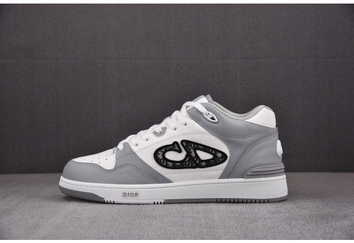 D1OR B57 Shoes