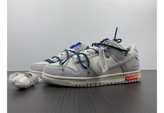 OF X Nike Dunk Low Lot 16 of 50 DJ0950-111