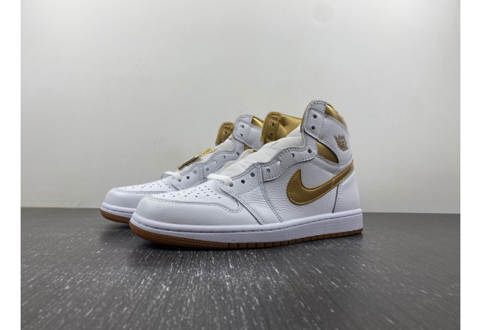 Air Jordan 1 Retro High OG Metallic Gold FD2596-107