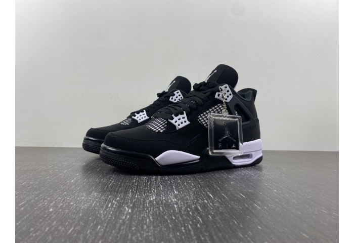 Air Jordan 4 "White Thunder" FQ8138-001