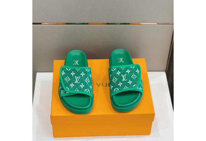 L1VV SANDALS