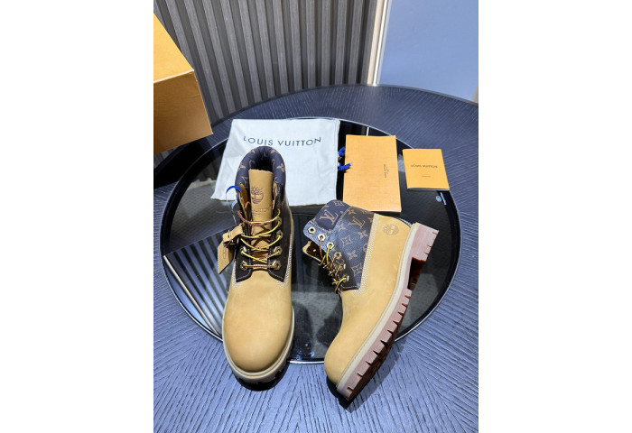 L1VV Boots