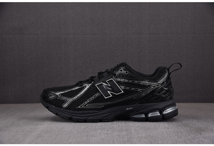 New Balance 1906R Black Grey M1906RCH