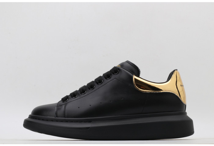 ALEXANDER MCQUEEN SNEAKERS
