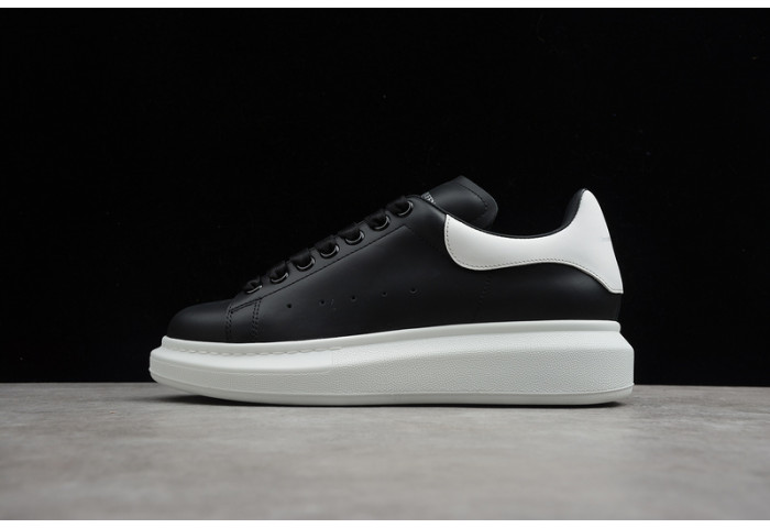 ALEXANDER MCQUEEN SNEAKERS