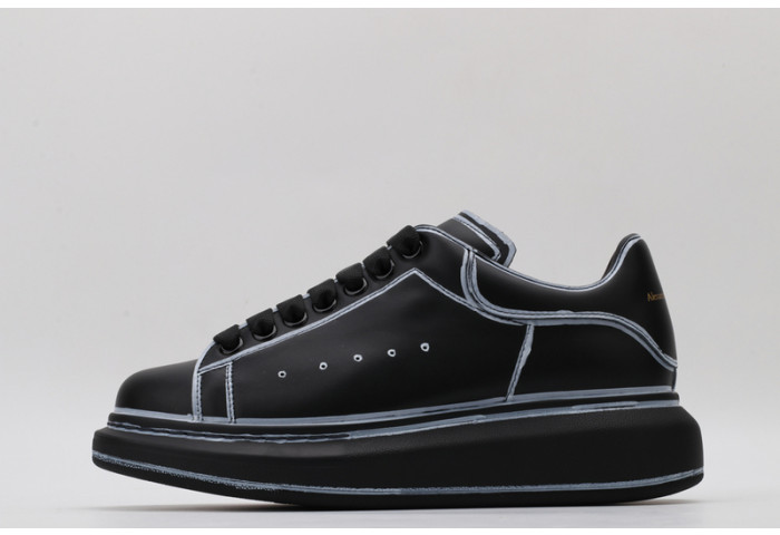 ALEXANDER MCQUEEN SNEAKERS