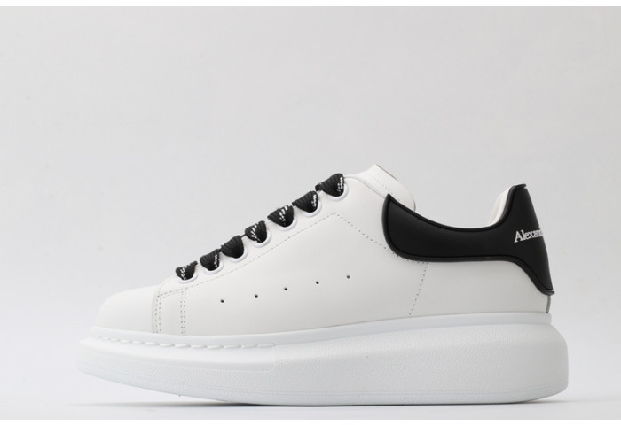 ALEXANDER MCQUEEN SNEAKERS