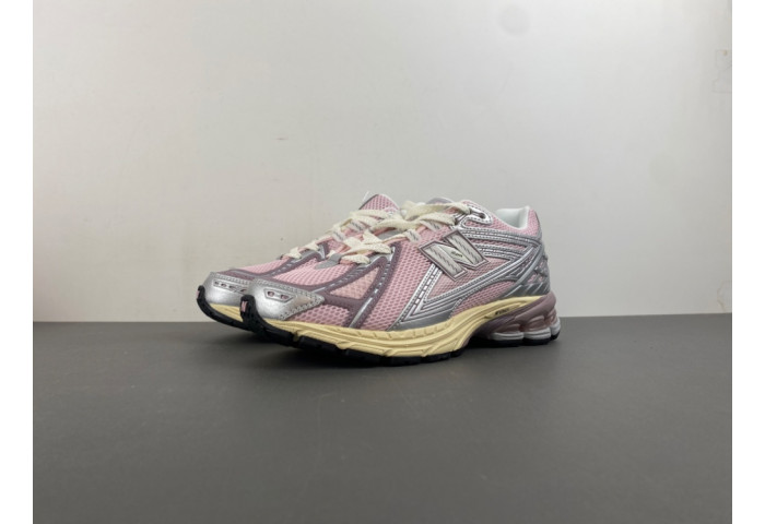 New Balance 1906R Rose Sugar Silver U1906RNF