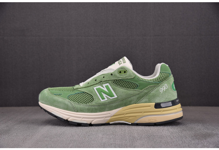 New Balance 993 MiUSA Teddy Santis Chive U993GW