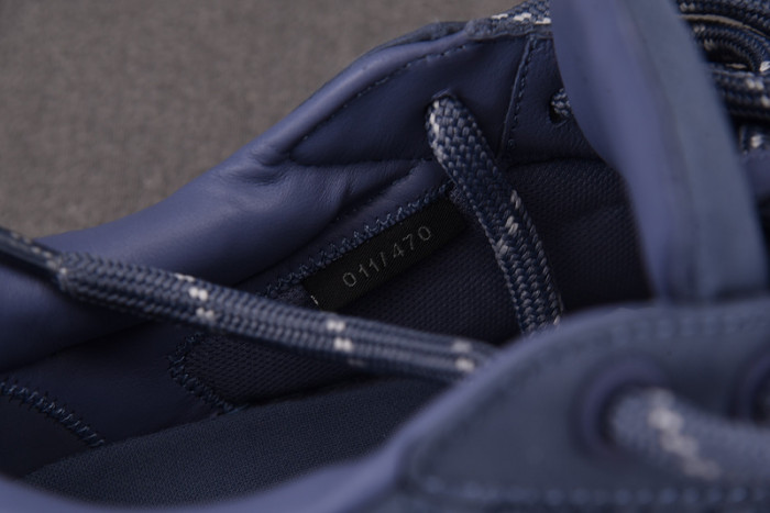 D1OR B33 Sneakers