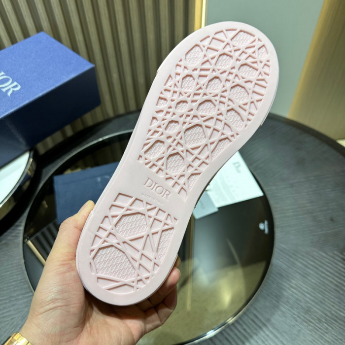 D1OR B33 Sneakers