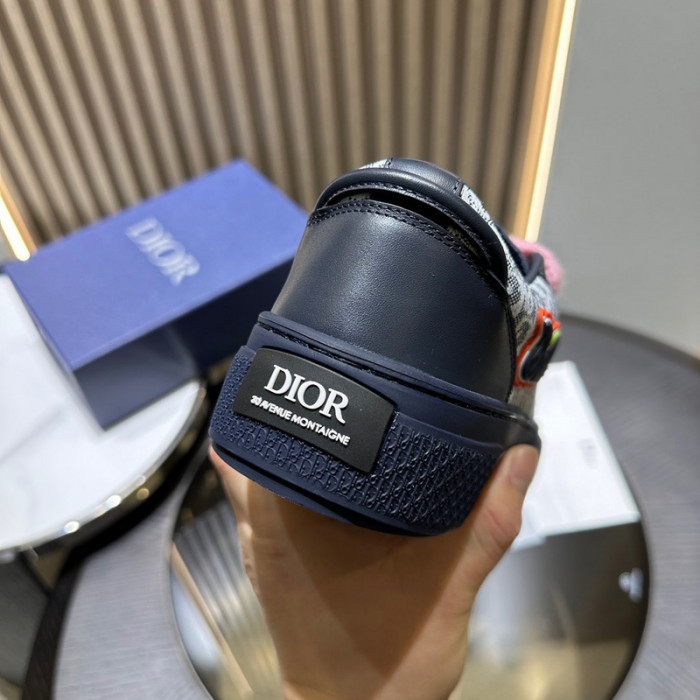 D1OR B33 Sneakers