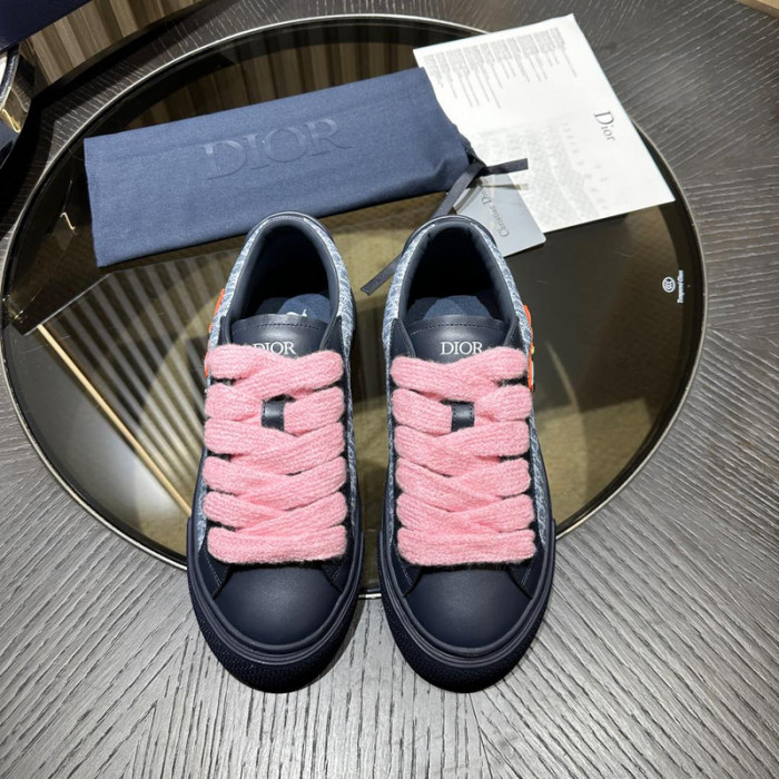 D1OR B33 Sneakers