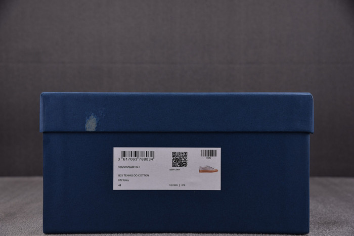 D1OR B33 Sneakers